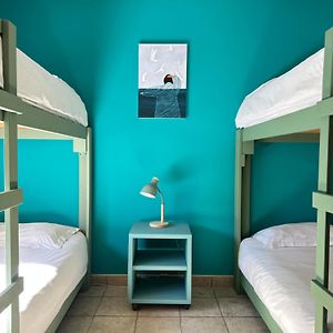 Dormitory Room Mixed